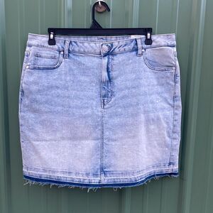 Women’s Denim Acid Washed Comfy Released Hem Mini Shirt Size 18